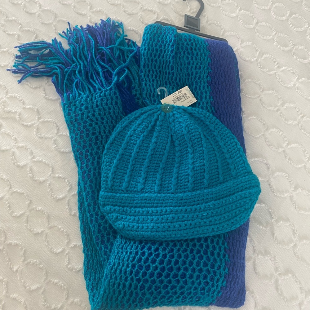 Teal Knit Hat and Scarf Set - Cozy Winter Accessories